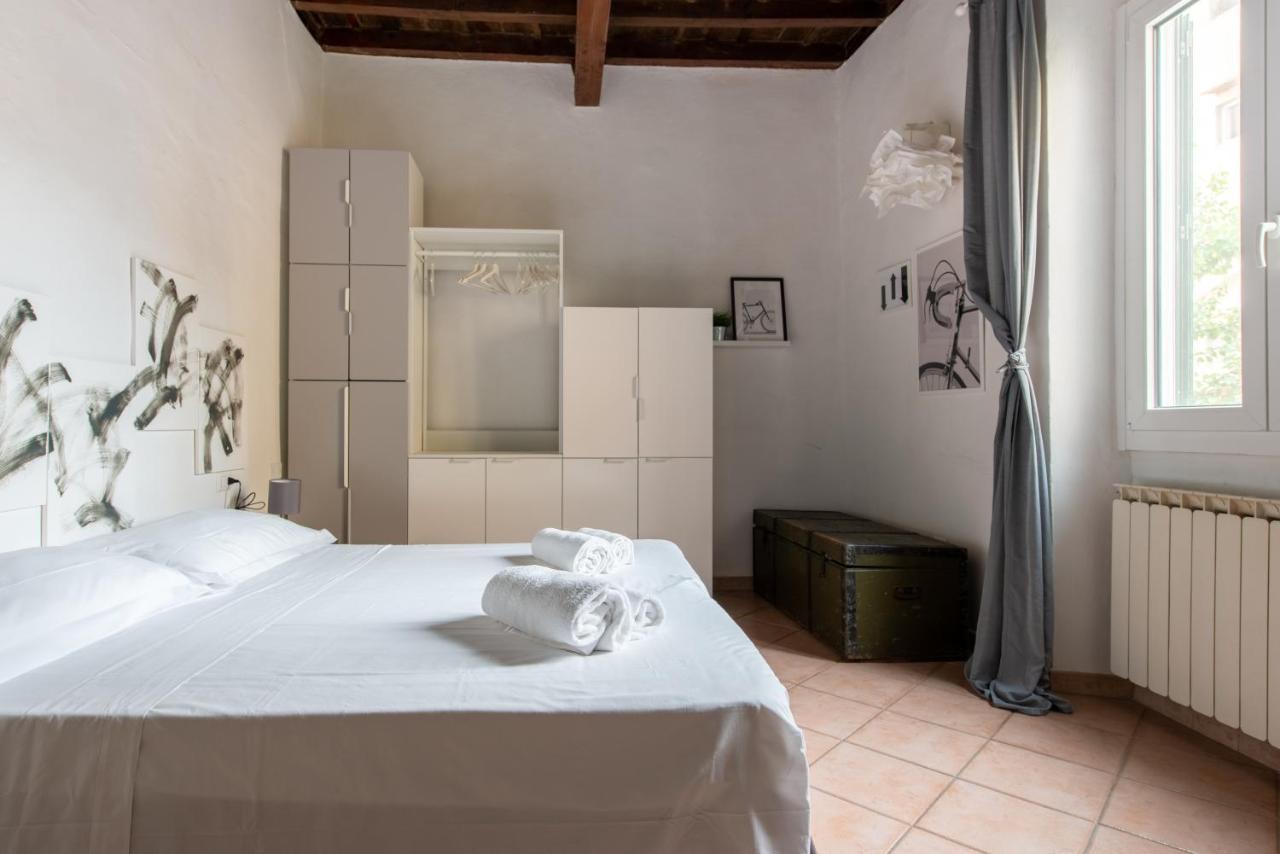 2 Rooms Next To A Market And Piazza Santa Croce - Homeunity Florencia Exterior foto