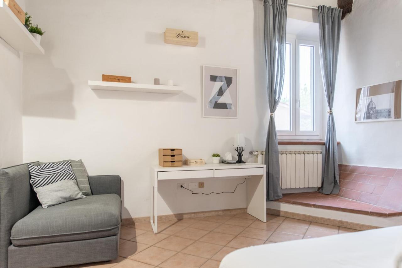 2 Rooms Next To A Market And Piazza Santa Croce - Homeunity Florencia Exterior foto