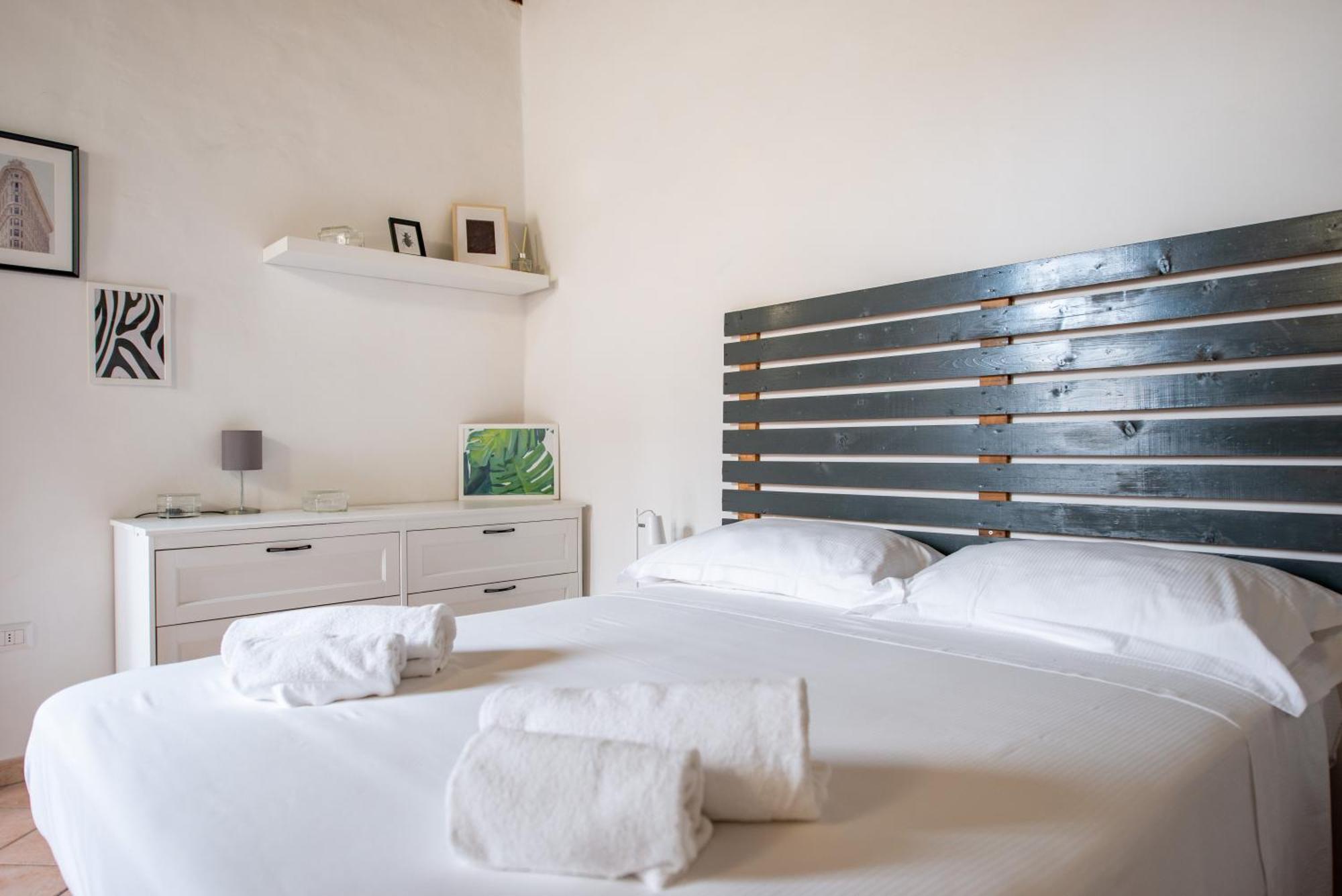 2 Rooms Next To A Market And Piazza Santa Croce - Homeunity Florencia Exterior foto